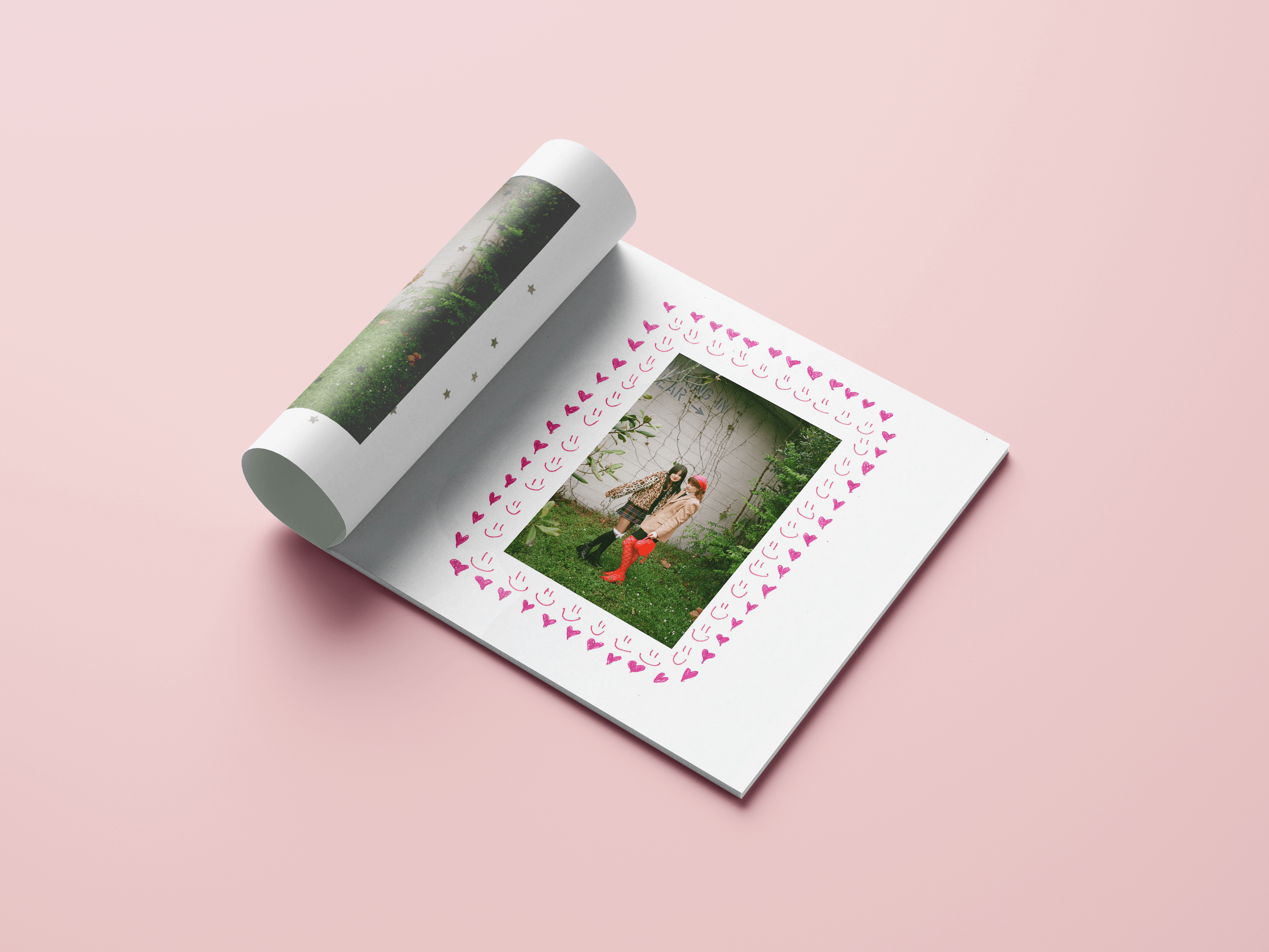 Free_Square_Brnochure_Mockup_03